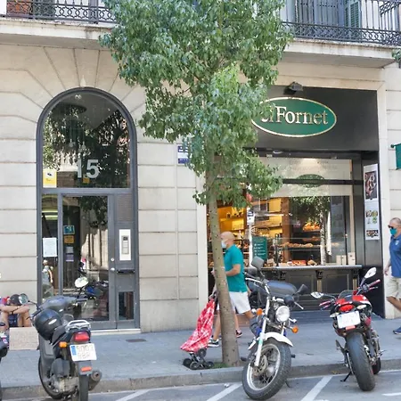 Plaza Catalunya City Center Apartment